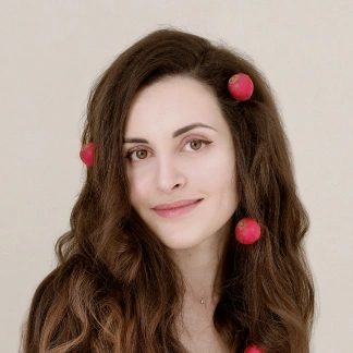 Mari Vardanyan with radish